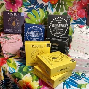 Lot of 14 Spongelle Sponges- Honey Blossom, Pikake Bloom, Blackberry, Men’s, etc